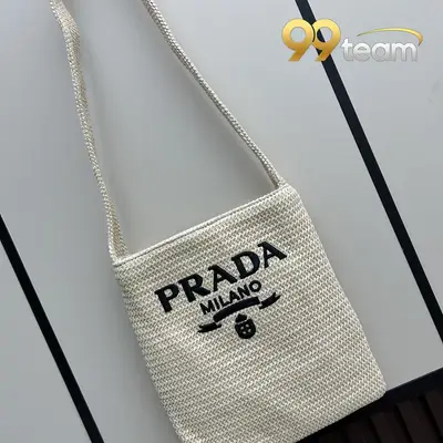 PRADA | Item ID: 09546