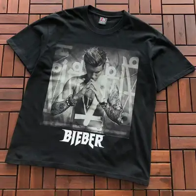 VINTAGE T-Shirt