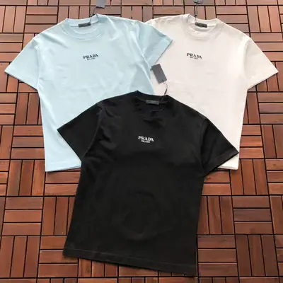 PRADA T-Shirt