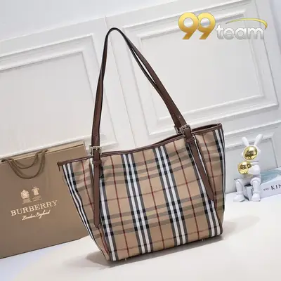 BURBERRY | Item ID: 21429