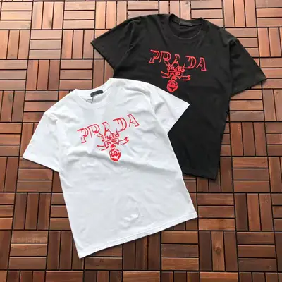 PRADA T-Shirt