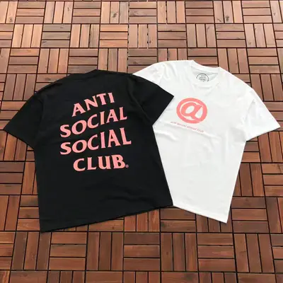 ANTI SOCIAL SOCIAL CLUB T-Shirt