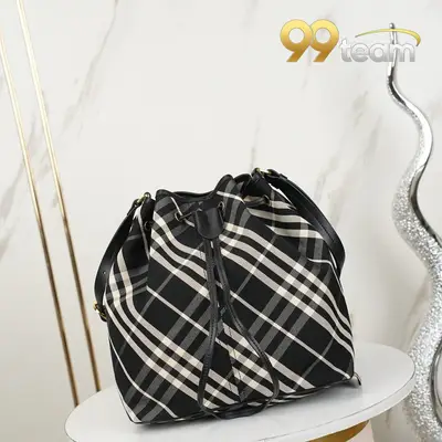 BURBERRY | Item ID: 21567
