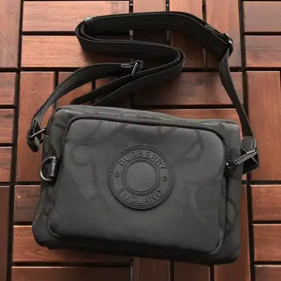 BURBERRY Tasche