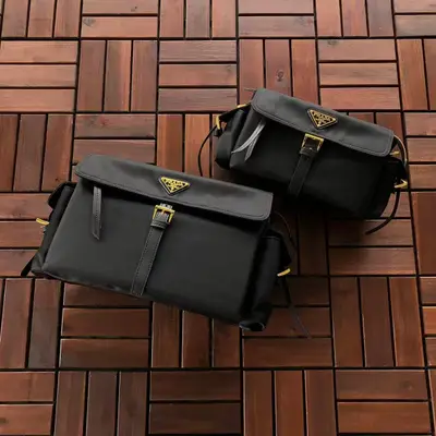 PRADA Tasche