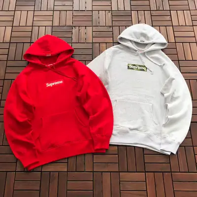 SUPREME Hoodie