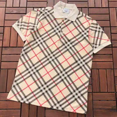 BURBERRY T-Shirt