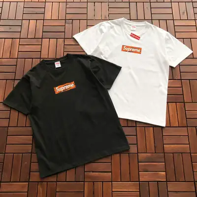 SUPREME T-Shirt