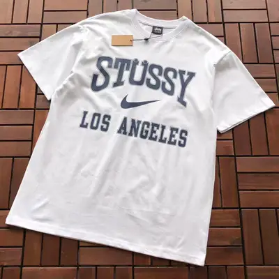 NIKE T-Shirt