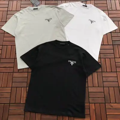 PRADA T-Shirt