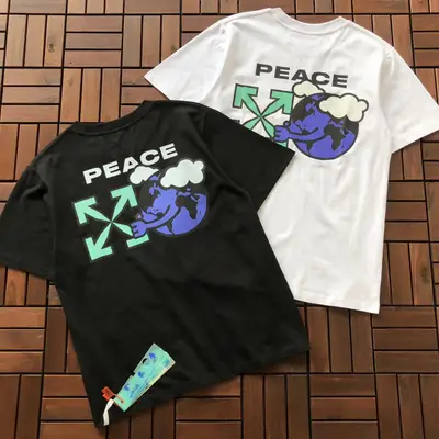 OFF-WHITE T-Shirt