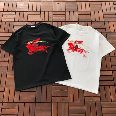 BURBERRY T-Shirt