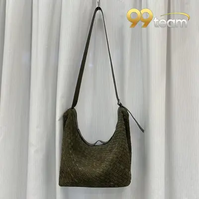 BOTTEGA VENETTA | Item ID: 20924