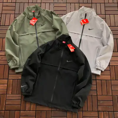 NIKE Jacke