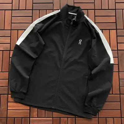 ON RUNNING Jacke
