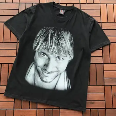 VINTAGE T-Shirt
