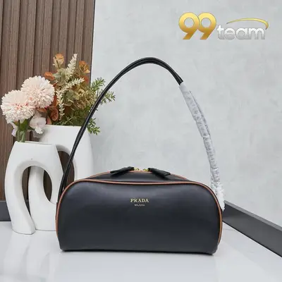 PRADA | Item ID: 08464