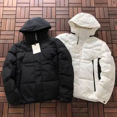 MONCLER Jacke