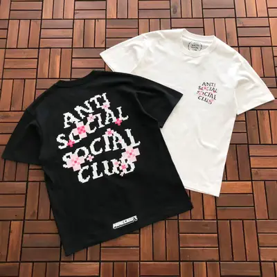 ANTI SOCIAL SOCIAL CLUB T-Shirt