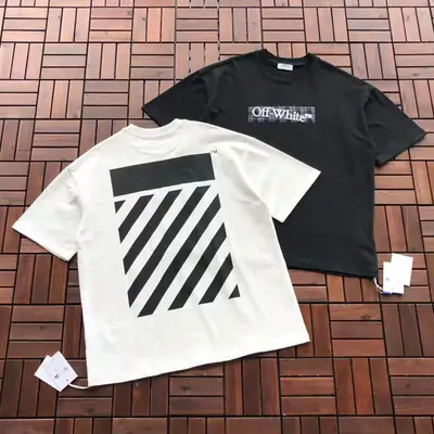 OFF-WHITE T-Shirt