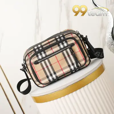 BURBERRY | Item ID: 21562