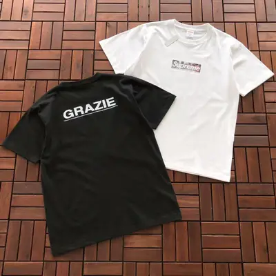 SUPREME T-Shirt