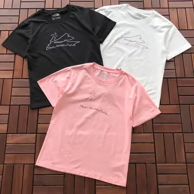 THE NORTH FACE T-Shirt