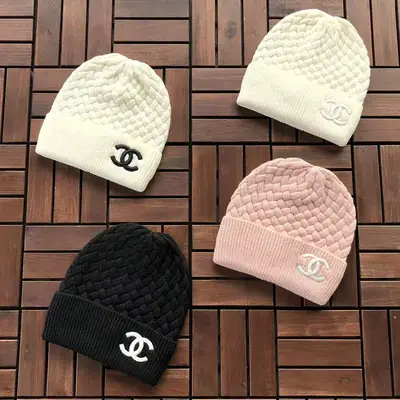 CHANEL Cap