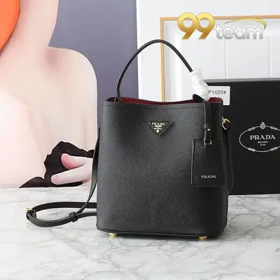 PRADA | Item ID: 08966