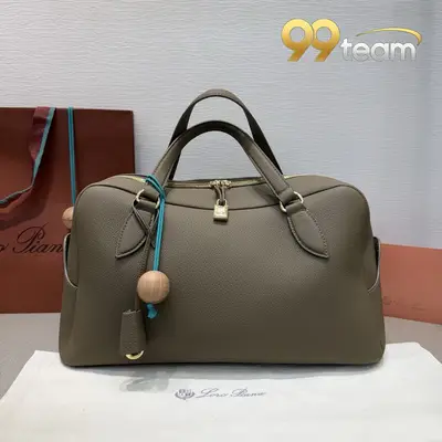 LORO PIANA | Item ID: 22039
