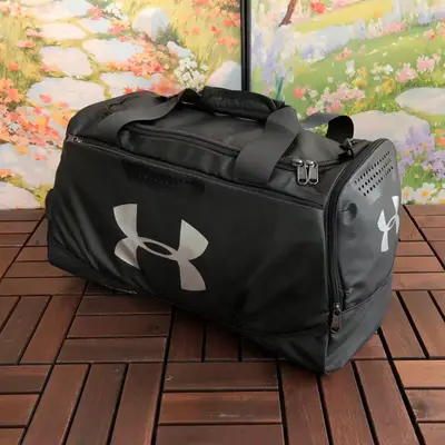 UNDER ARMOUR Tasche