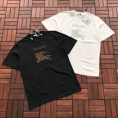 BURBERRY T-Shirt