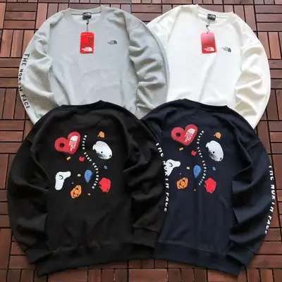 THE NORTH FACE Sweater