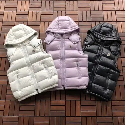 MONCLER