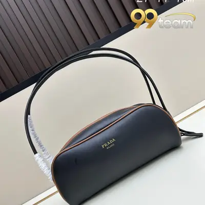 PRADA | Item ID: 09511