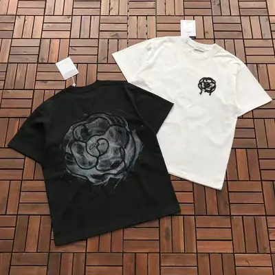 CHANEL T-Shirt