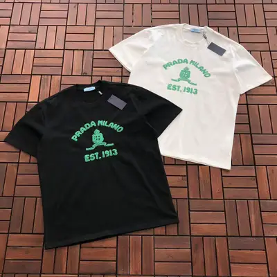 PRADA T-Shirt