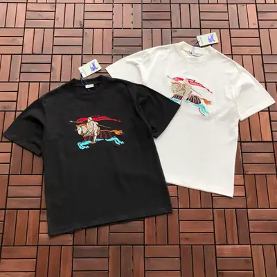 BURBERRY T-Shirt
