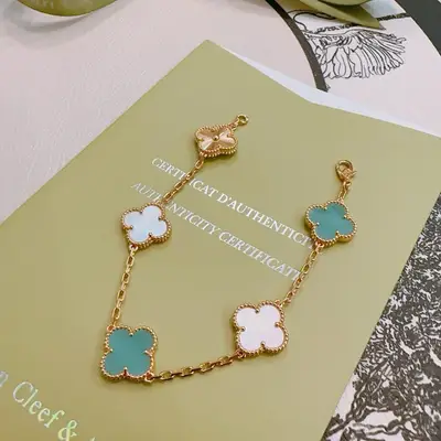 VAN CLEEF & ARPELS Schmuck