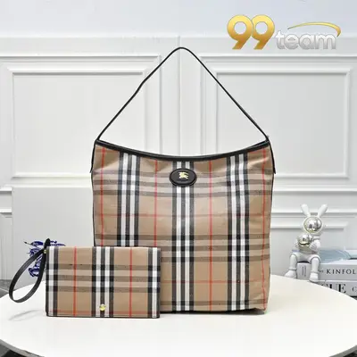 BURBERRY | Item ID: 21599
