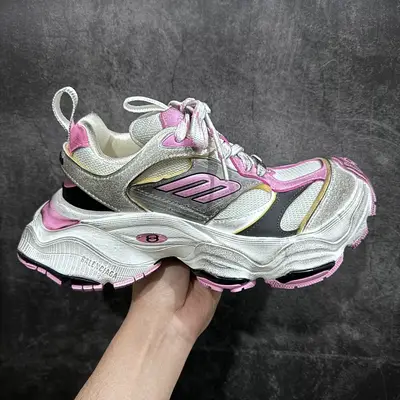 BALENCIAGA