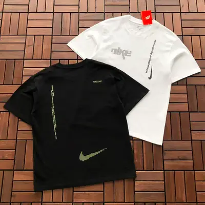 NIKE T-Shirt
