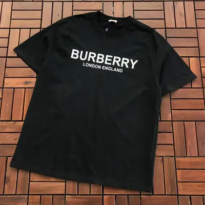 BURBERRY T-Shirt