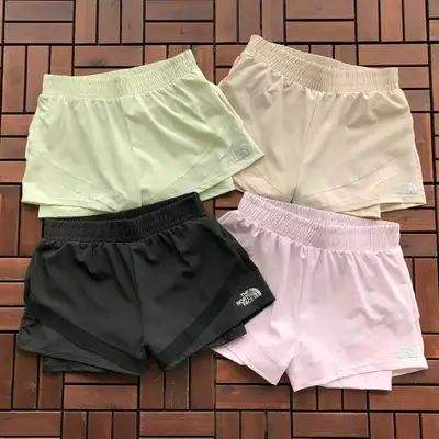 THE NORTH FACE Shorts