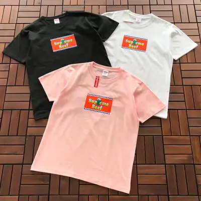SUPREME T-Shirt