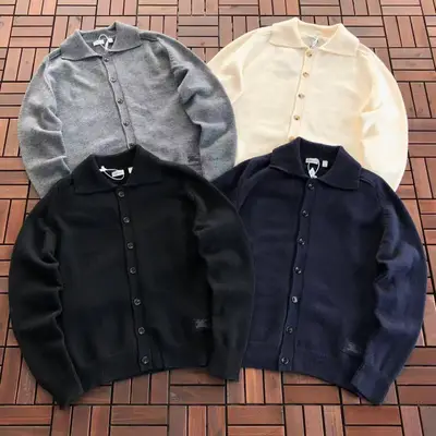 BURBERRY Sweater