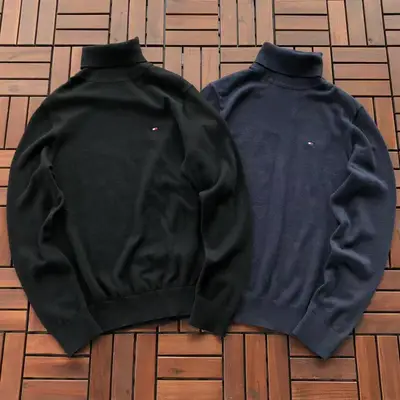 TOMMY HILFIGER Sweater