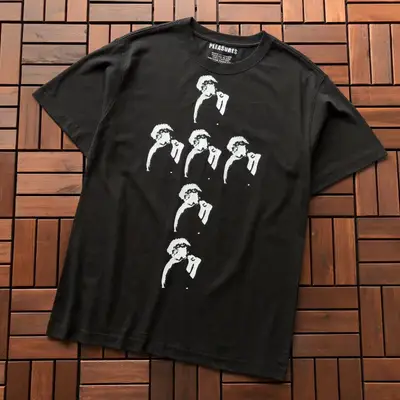 PLEASURES T-Shirt