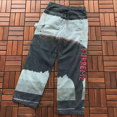 SUPREME Jeans