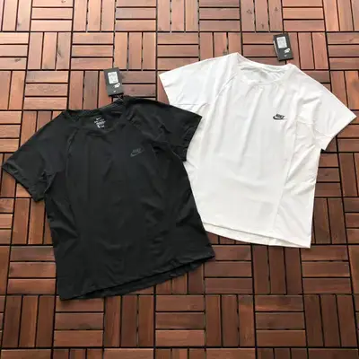 NIKE T-Shirt